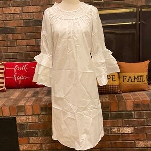 Chic White Long Sleeve Harshman Dress